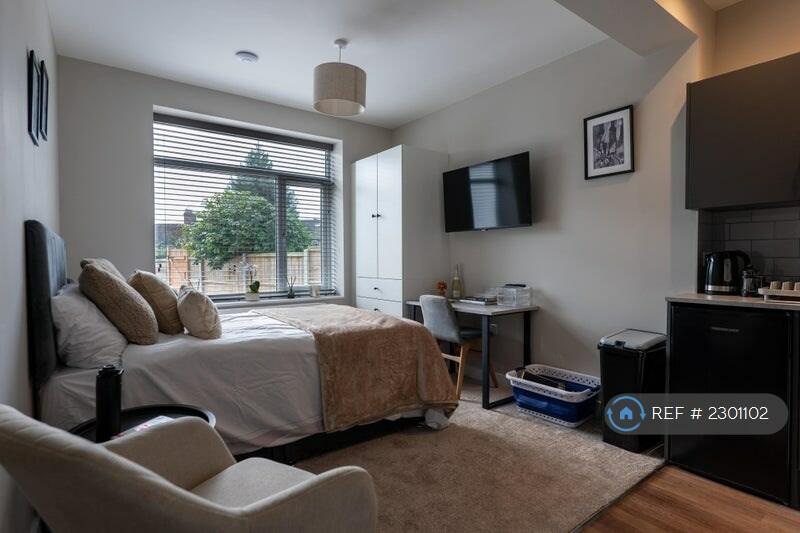 Additional image 2 of Albert Road, Tamworth, B79