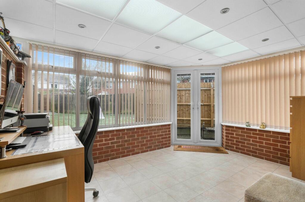 Additional image 8 of Plover Close, Alcester, B49