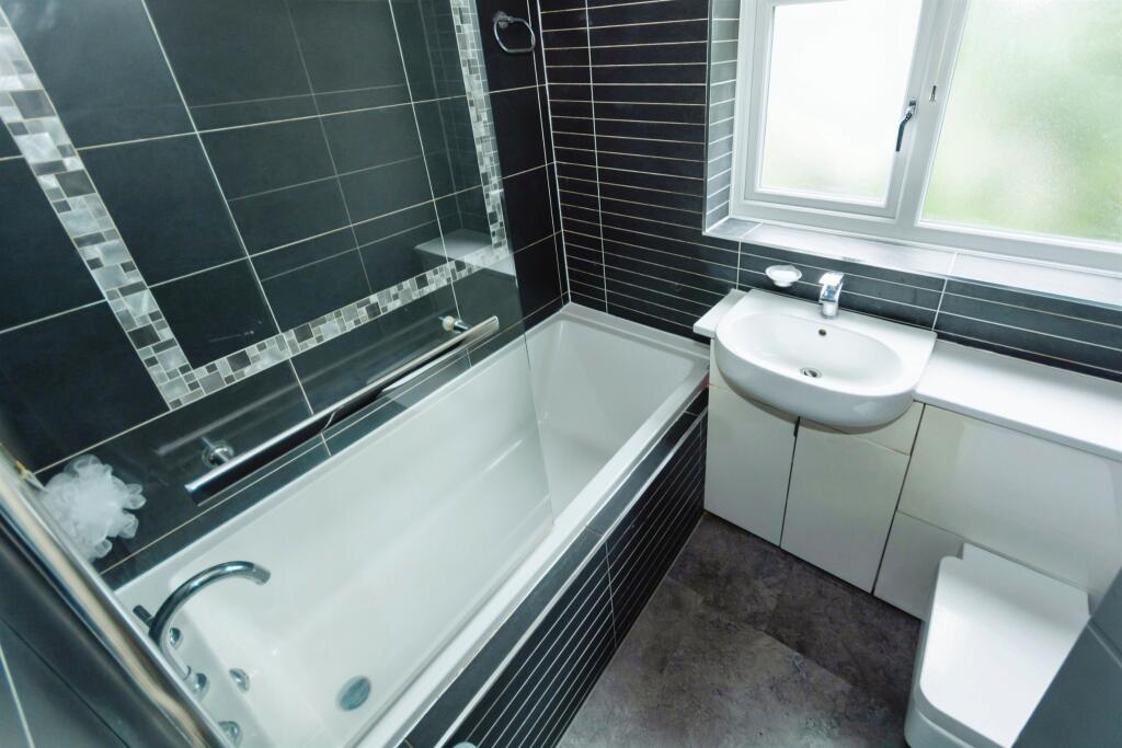 Additional image 10 of Hesket Avenue, Oldbury