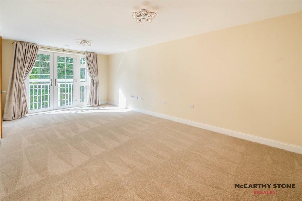 Additional image 2 of Brueton Place, 218 - 220 Blossomfield Road, Solihull, B91 1PT