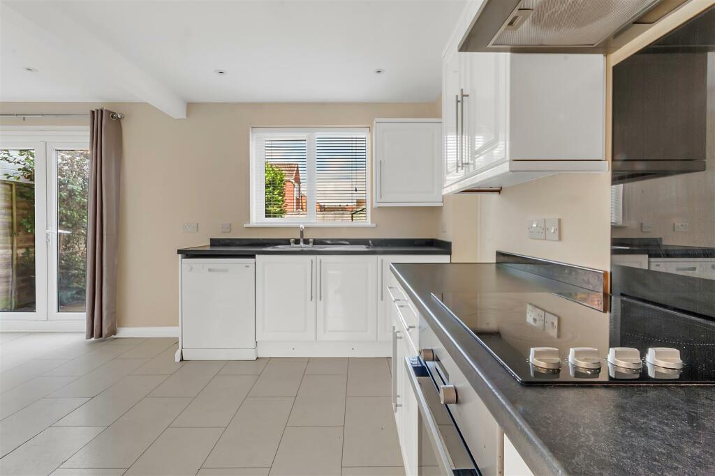 Additional image 14 of Castle Road, Alcester