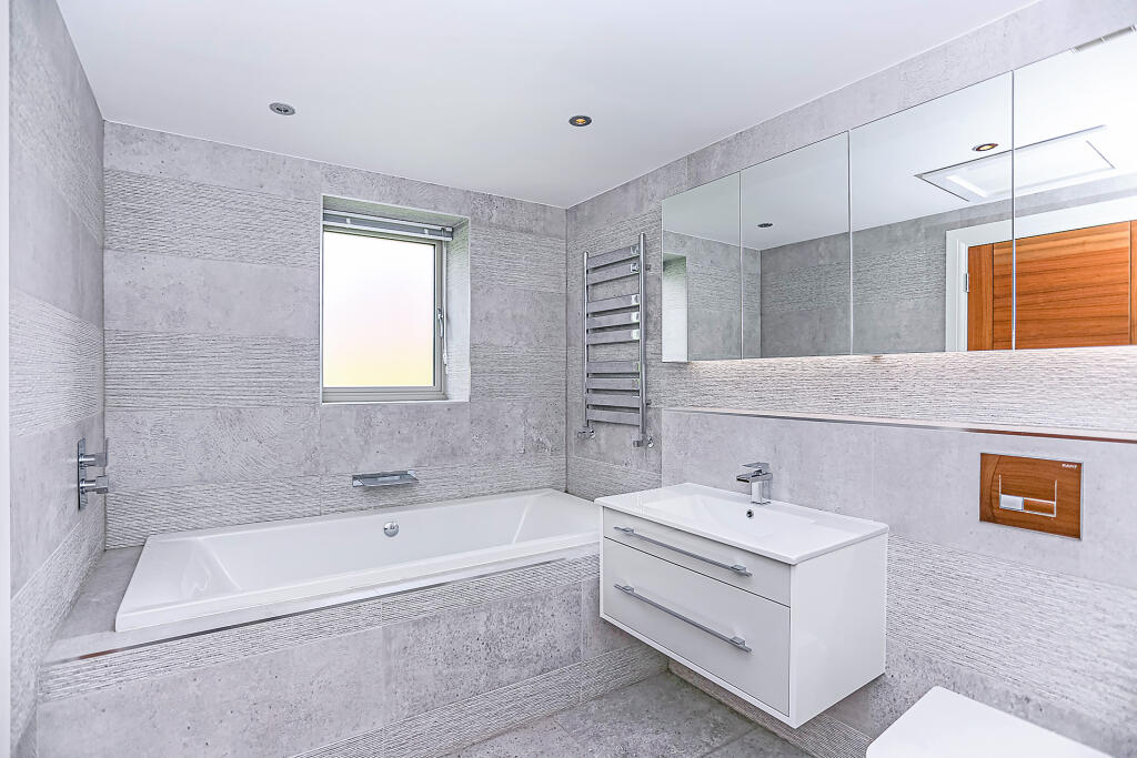 Additional image 34 of 21 The Crescent, Hampton-in-Arden, Solihull