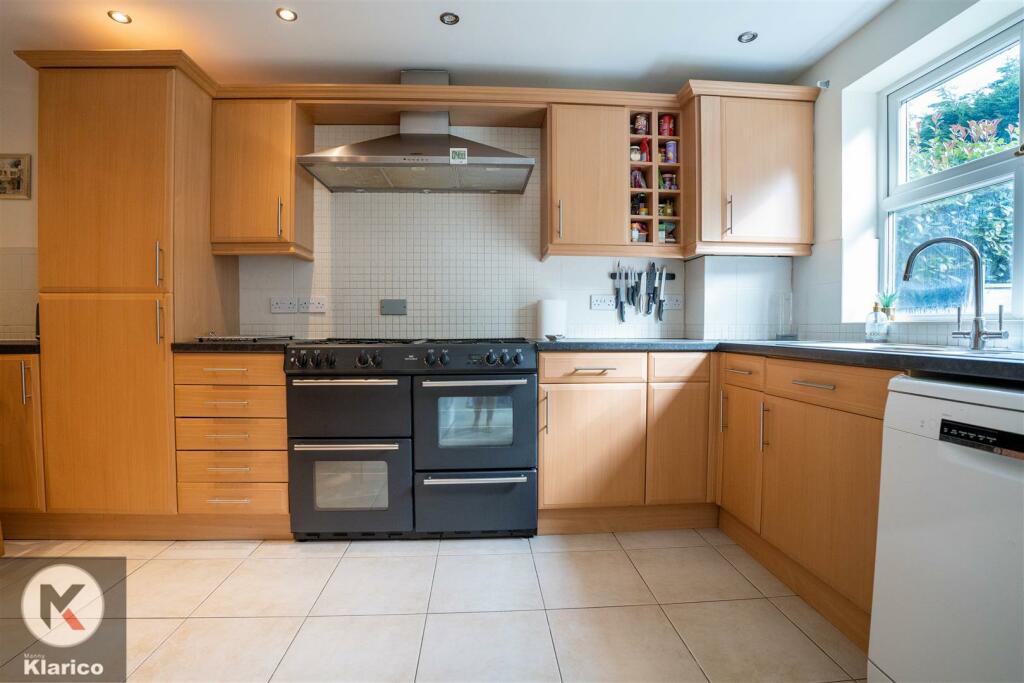 Additional image 8 of Harnall Close, Shirley, Solihull