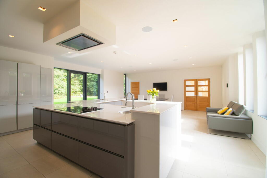 Additional image 9 of Roman Park, Roman Lane, Little Aston Park