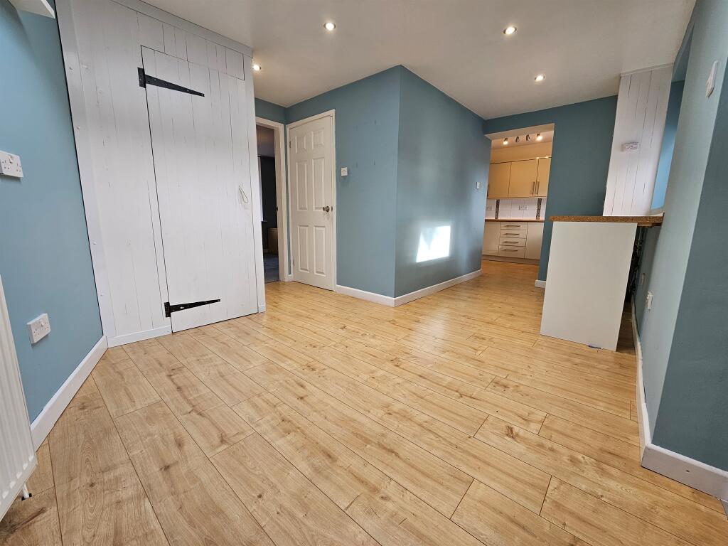 Additional image 7 of Gainsborough Crescent, Birmingham