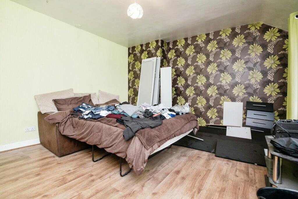 Additional image 7 of Highfield Crescent, Halesowen, B63