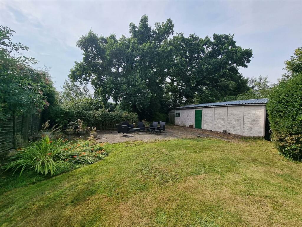 Additional image 18 of Grimpits Lane, Headley Heath