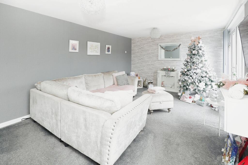 Additional image 11 of Montrose Drive, Birmingham, West Midlands, B35