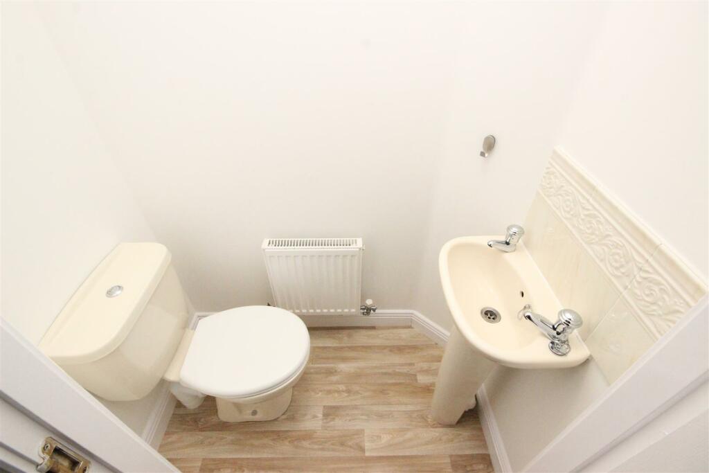 Additional image 4 of Delingpole Walk, Cradley Heath