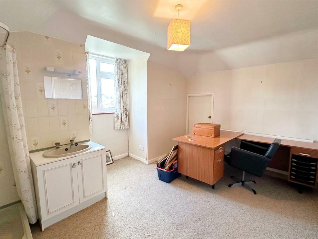 Additional image 13 of Irnham Road, Four Oaks, Sutton Coldfield