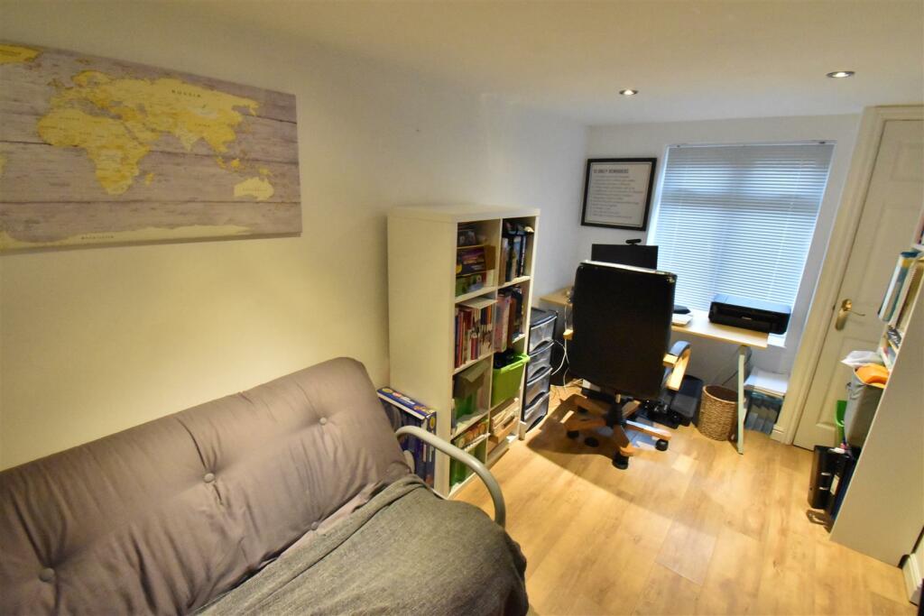 Additional image 5 of Turnpike Lane, Redditch