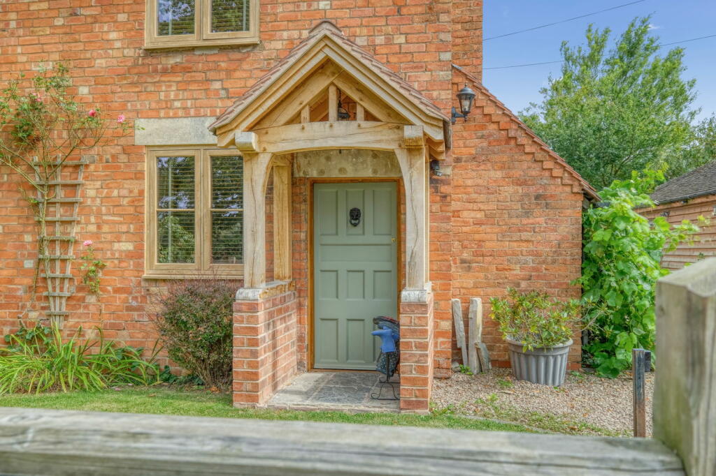 Additional image 20 of Keepers Cottage, Bradley Green, B96 6TQ