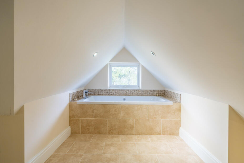 Additional image 37 of Whitefields Road, Solihull, B91 3NY