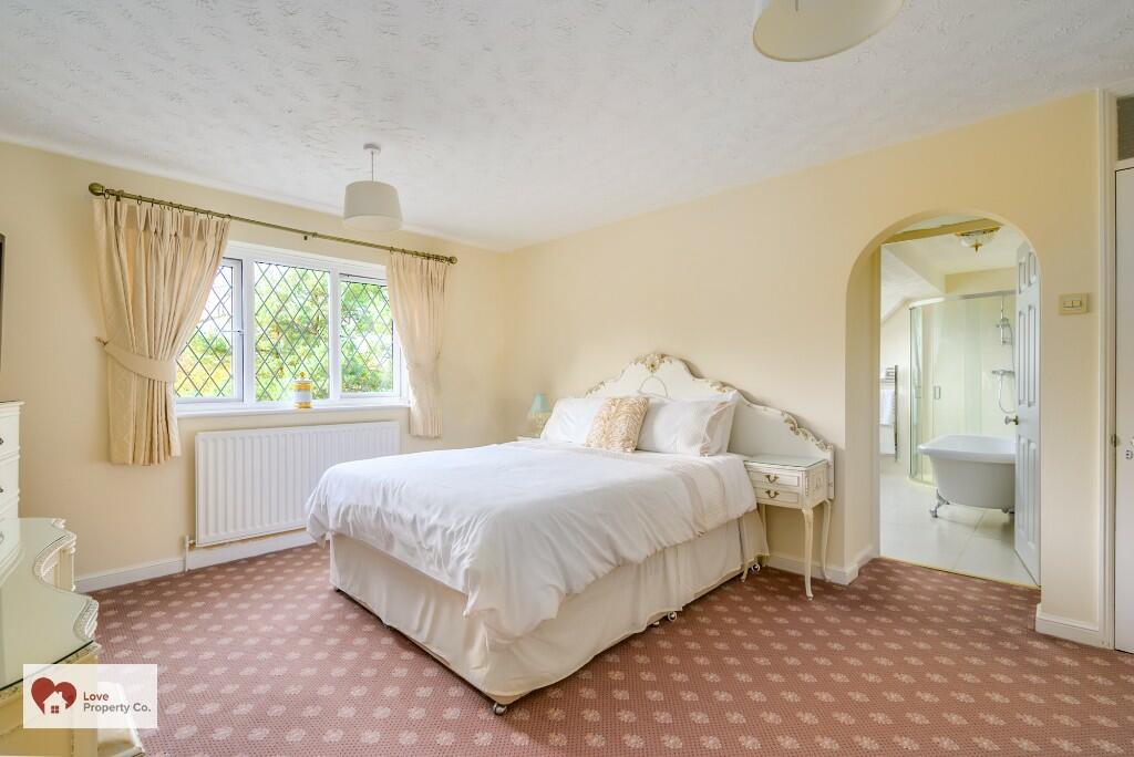 Additional image 20 of Cheveridge Close, Solihull, B91 3TT