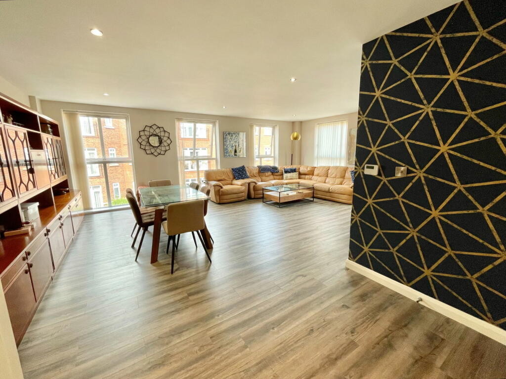 Additional image 7 of Wharf House, Waterside, Dickens Heath