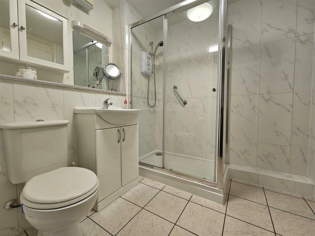 Additional image 11 of Fernleigh Court, Kelvedon Grove, Solihull