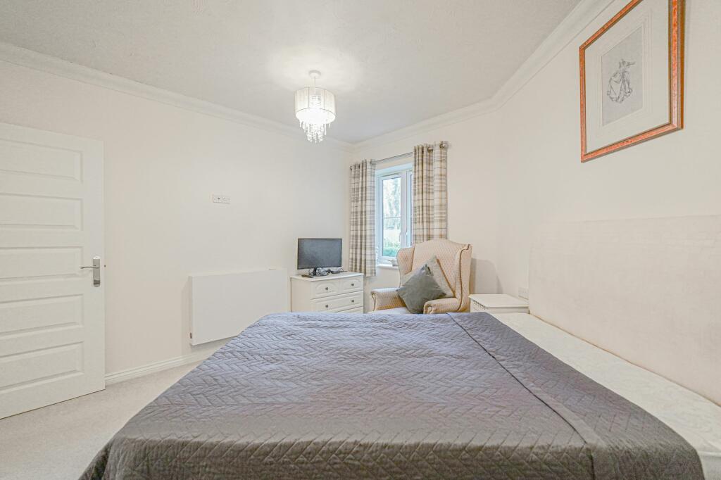 Additional image 8 of Station Road, Knowle, B93