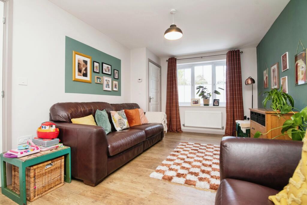 Additional image 18 of Epping Close, REDDITCH, Worcestershire, B97