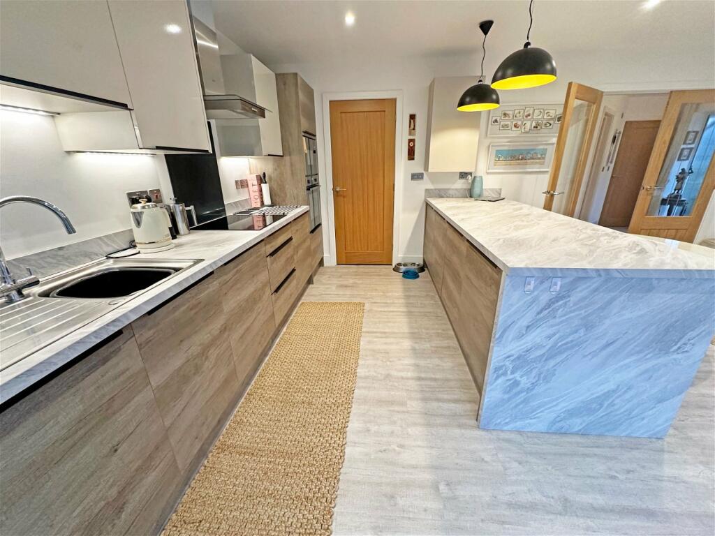 Additional image 17 of Chapel Drive, Wythall, B47 6JP