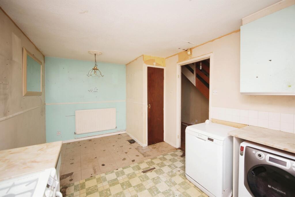 Additional image 5 of Upper Field Close, Redditch