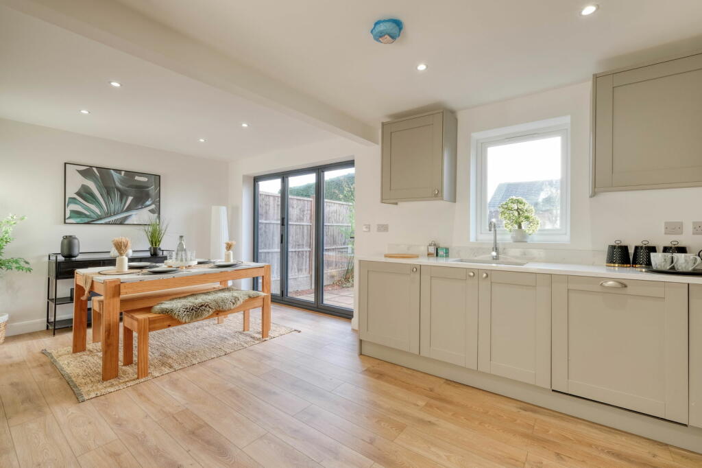 Additional image 10 of Radway Close, Church Hill North, Redditch