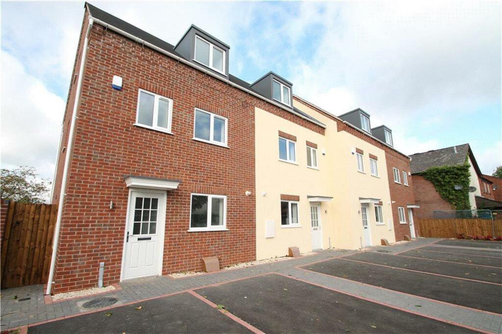 Primary image of Evesham Road, Redditch, B97 5ER