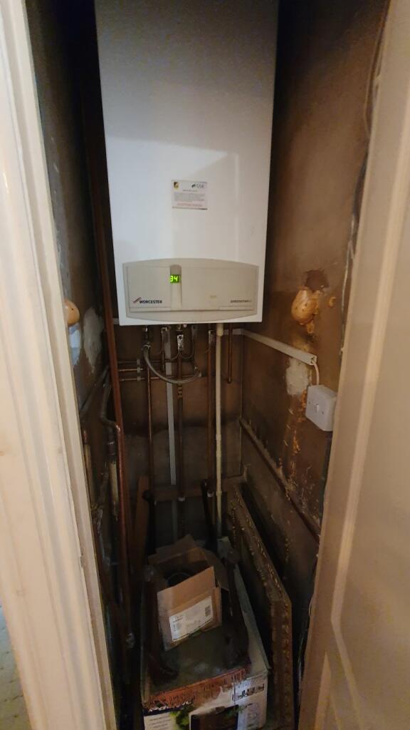 Additional image 13 of 77 Kelvin Way, West Bromwich, West Midlands, B70 7LE