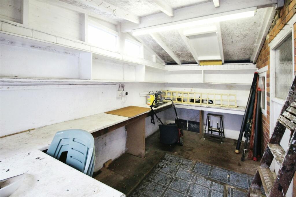 Additional image 9 of Bewell Head, Bromsgrove, Worcestershire, B61