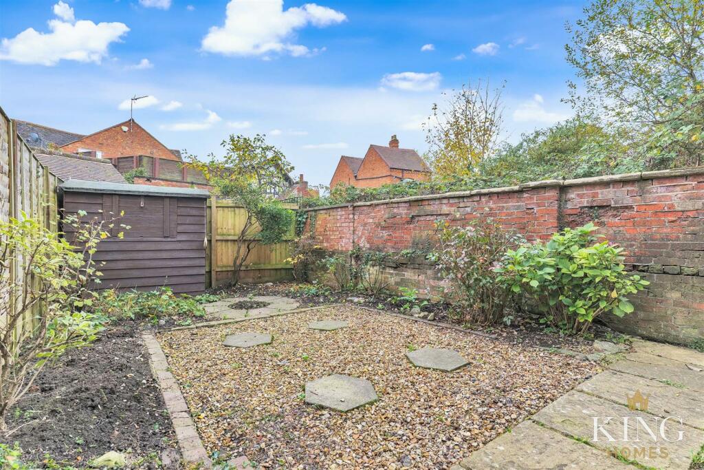Additional image 11 of Swan Cottages, Swan Court, Alcester