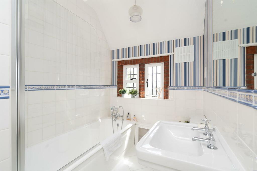 Additional image 21 of Ullenhall, Henley-In-Arden