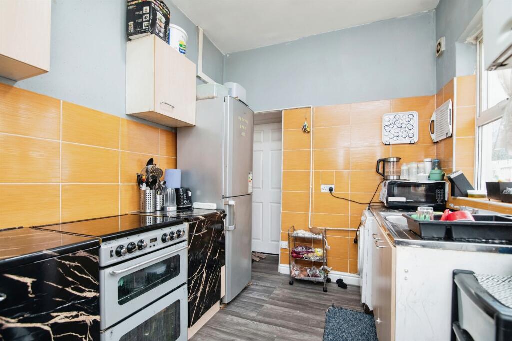 Additional image 4 of Thompson Road, Oldbury