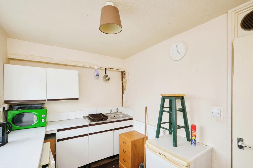 Additional image 8 of Bromwich Walk, Birmingham, B9