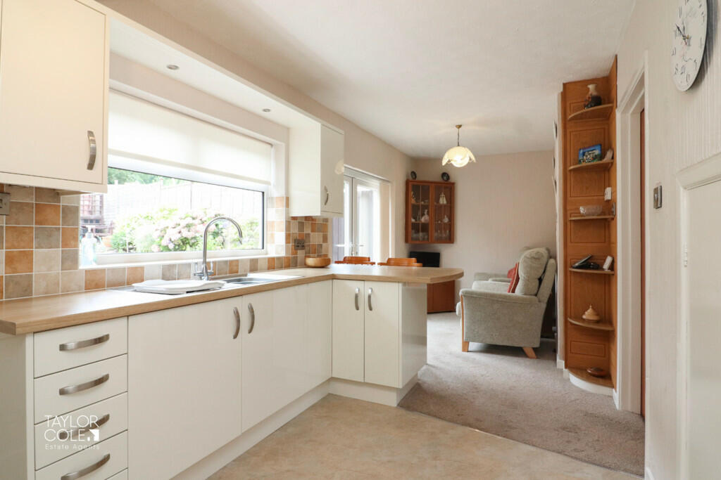 Additional image 8 of Lichfield Crescent, Hopwas
