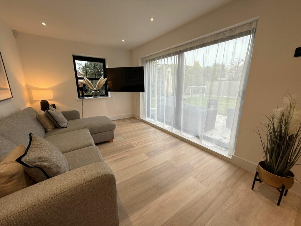 Additional image 14 of Shutt Lane, Earlswood