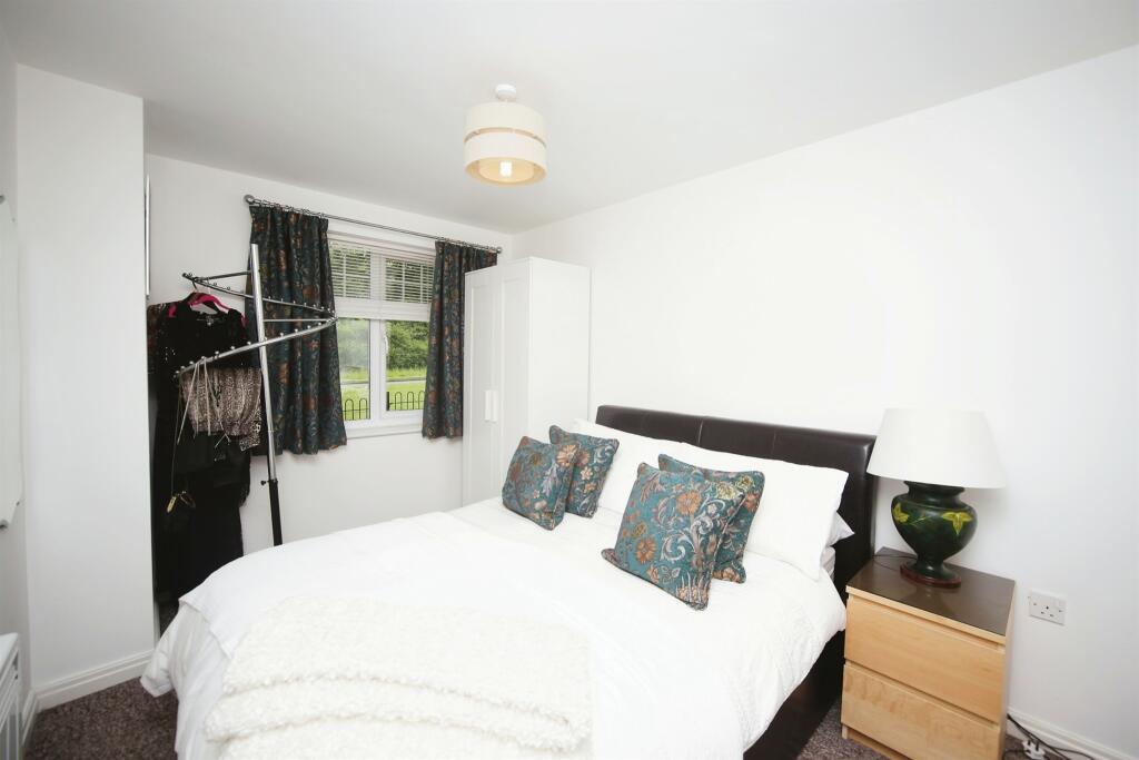 Additional image 8 of Hedgerow Close, Redditch
