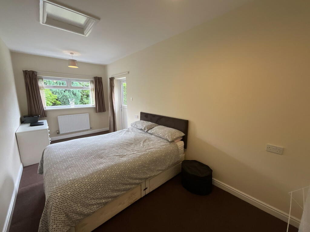 Additional image 15 of HALESOWEN, Summit Gardens