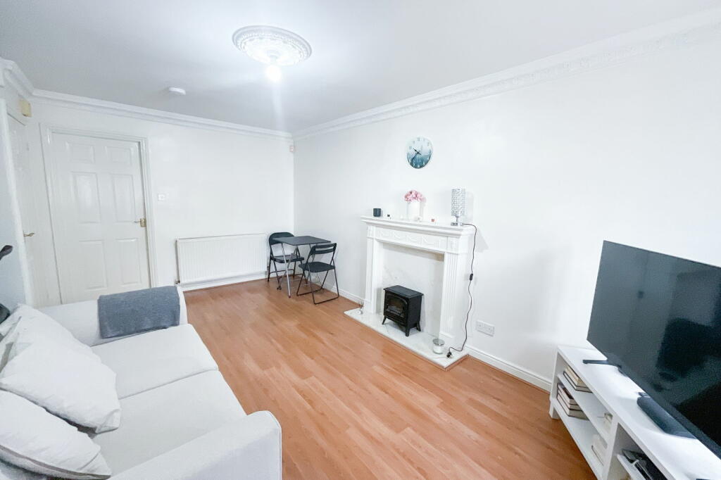 Additional image 3 of Chapel Street, Halesowen, B63 4RU