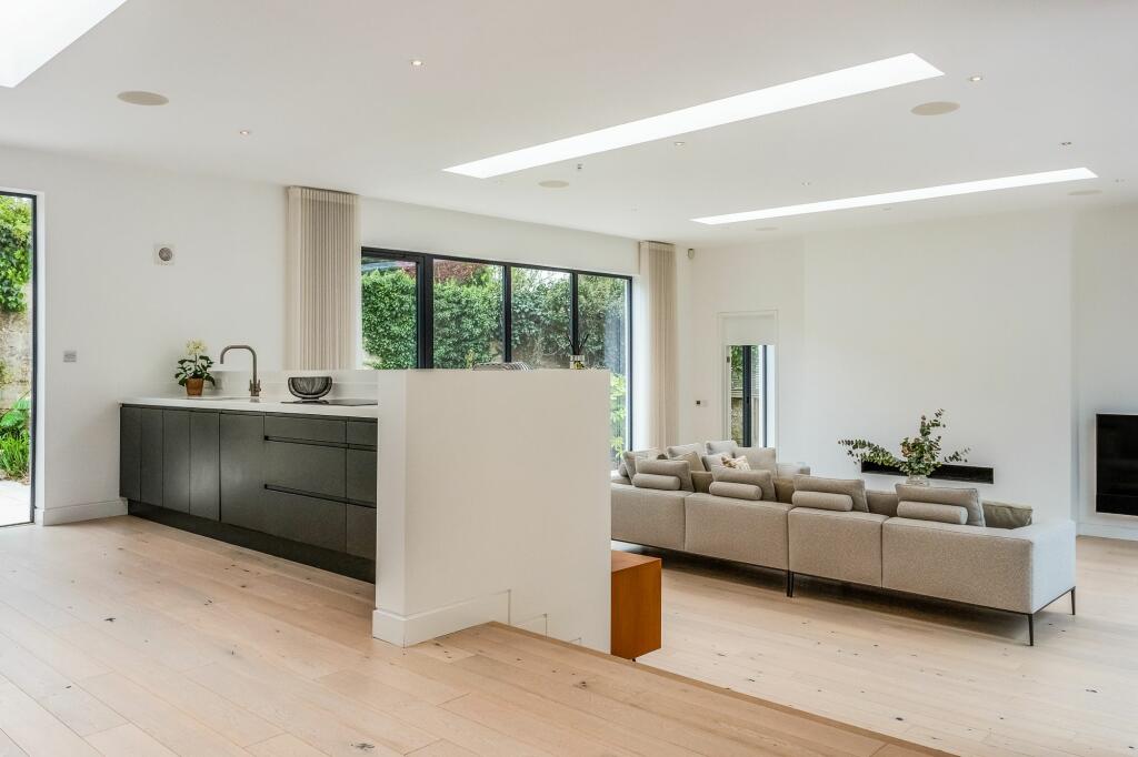 Additional image 5 of Richmond Road, Bath, BA1