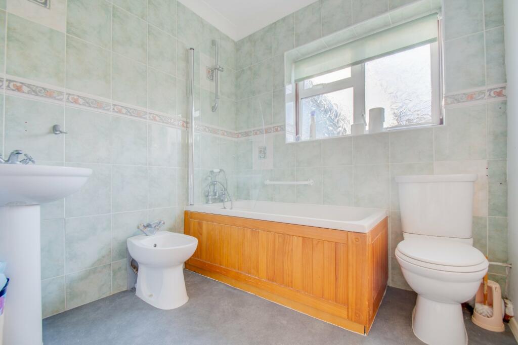 Additional image 11 of Wellington Road, Bromsgrove, Worcestershire, B60