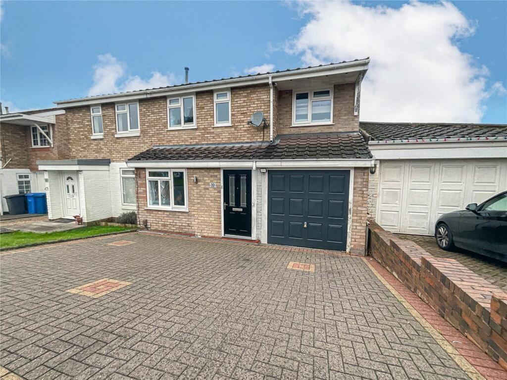 Brambling, Tamworth, Staffordshire, B77