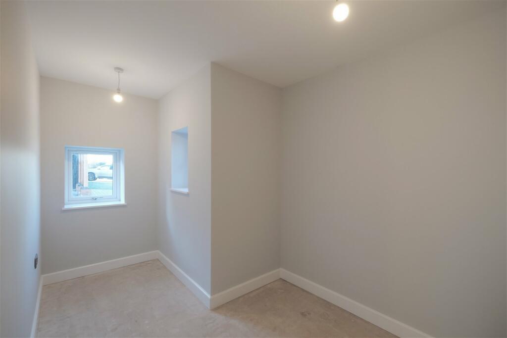 Additional image 8 of 1 Lion & Lamb Barns, Droitwich Road, Bradley Green B96 6RP