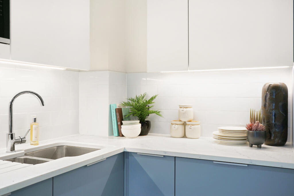 Additional image 21 of Guild Point