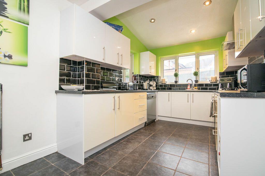 Additional image 20 of Longfellow Close, Redditch, B97 5HN