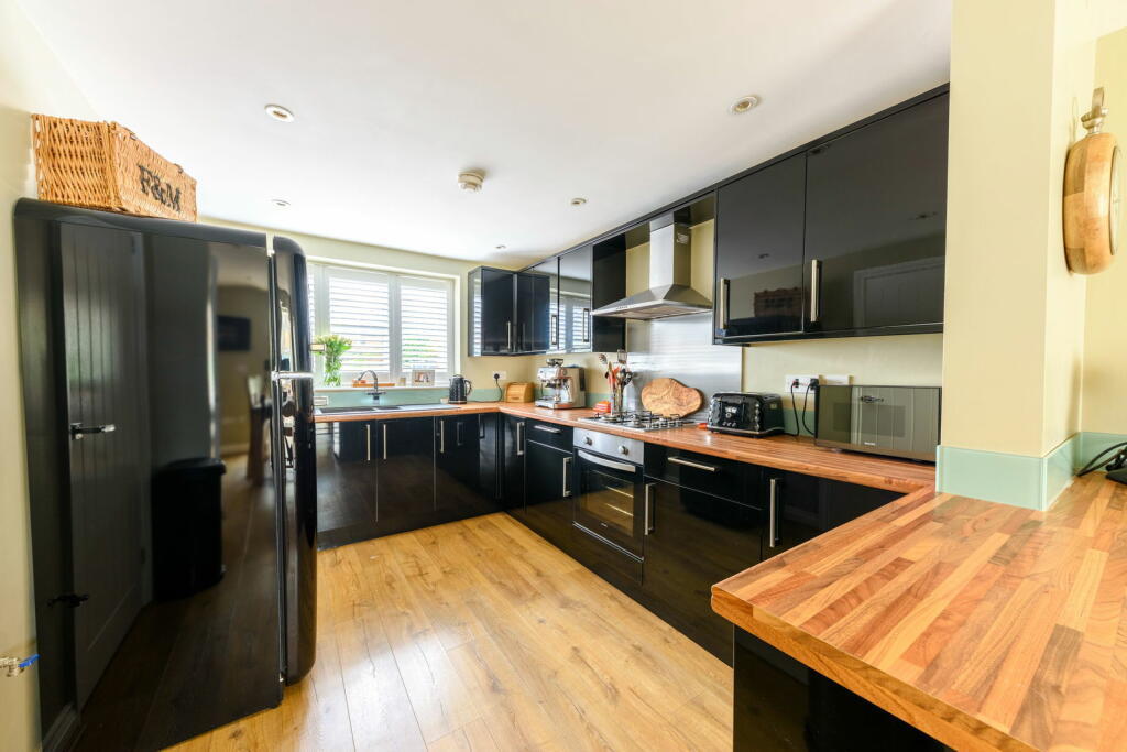 Additional image 7 of Dodford Road, Bournheath, Bromsgrove, B61 9JR