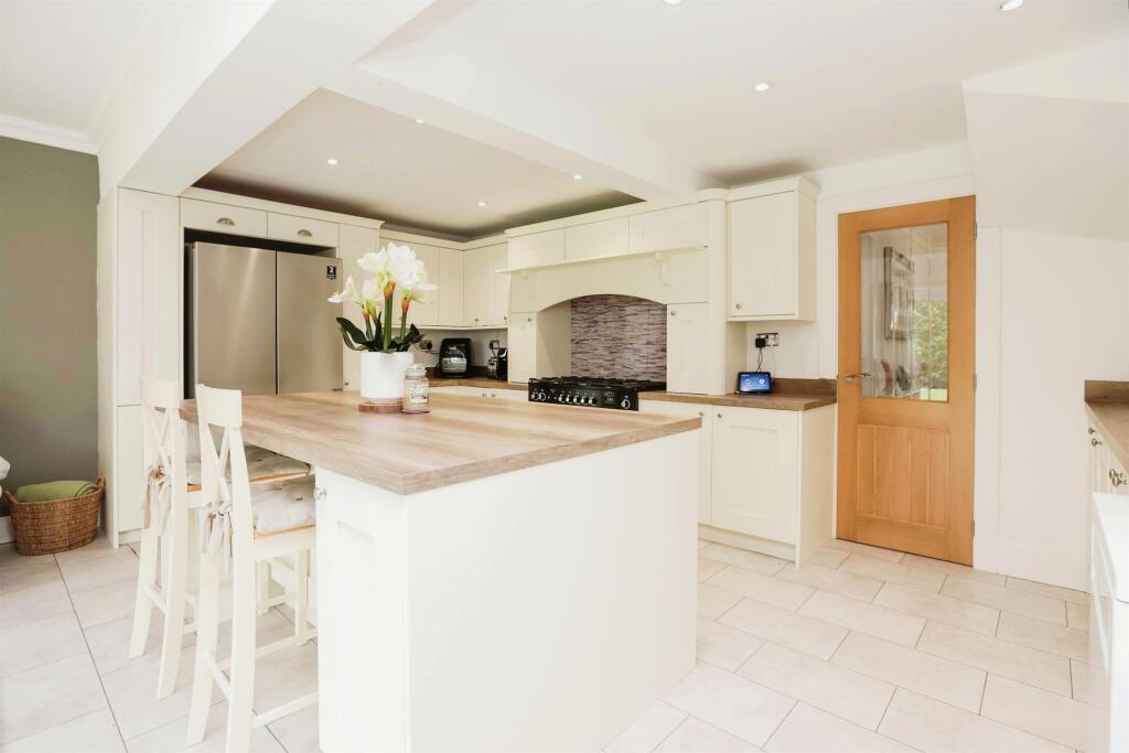 Additional image 9 of Parkfield Drive, BIRMINGHAM