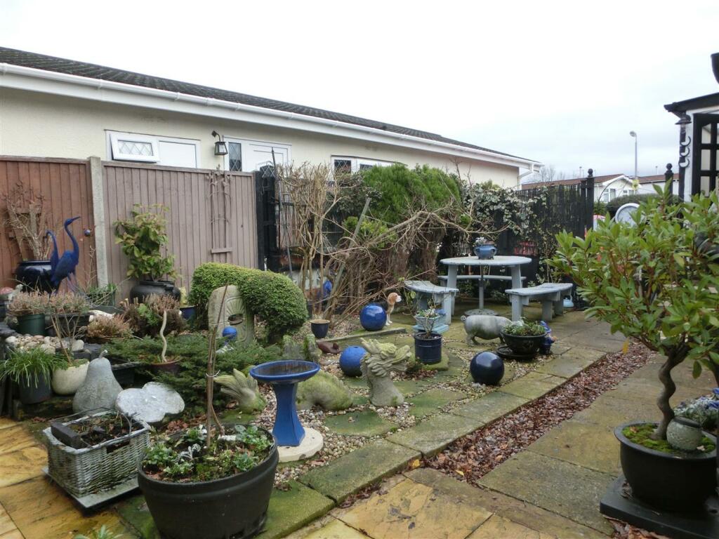 Additional image 10 of Ash Crescent, Hillcrest Park, Wythall