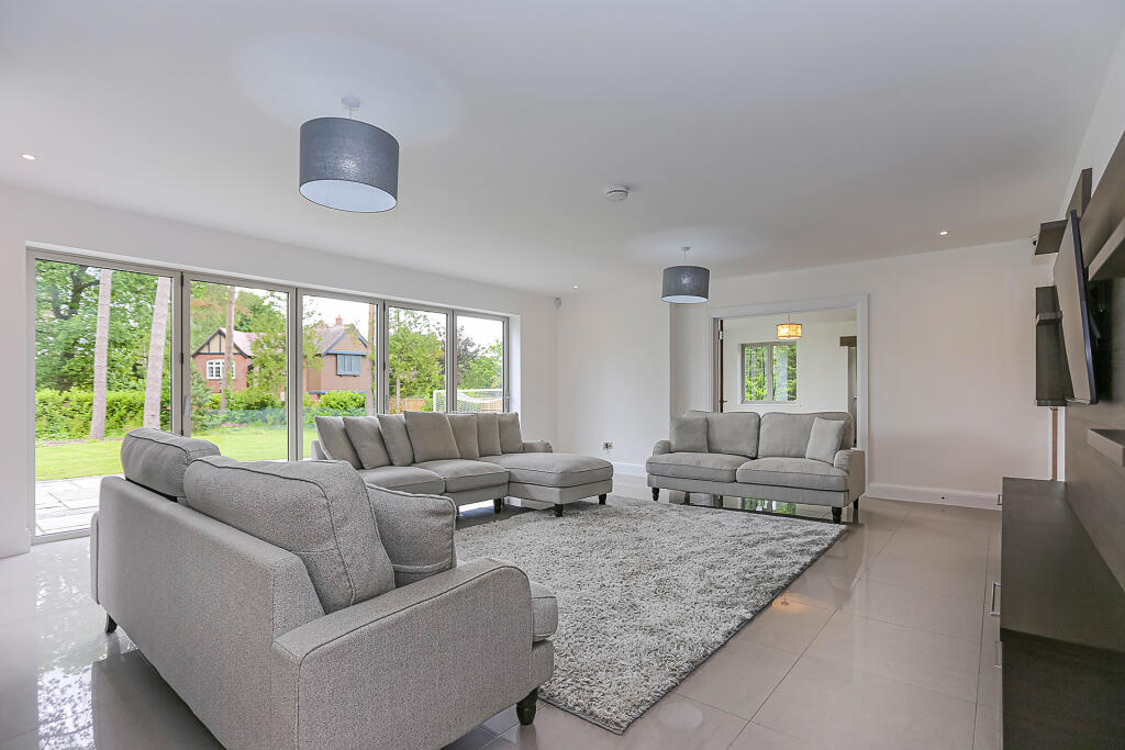 Additional image 12 of 21 The Crescent, Hampton-in-Arden, Solihull