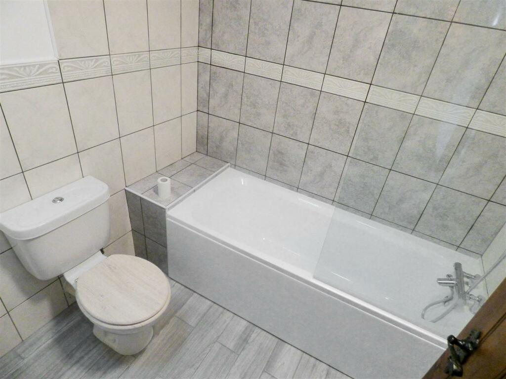 Additional image 9 of Main Street, Clifton Campville