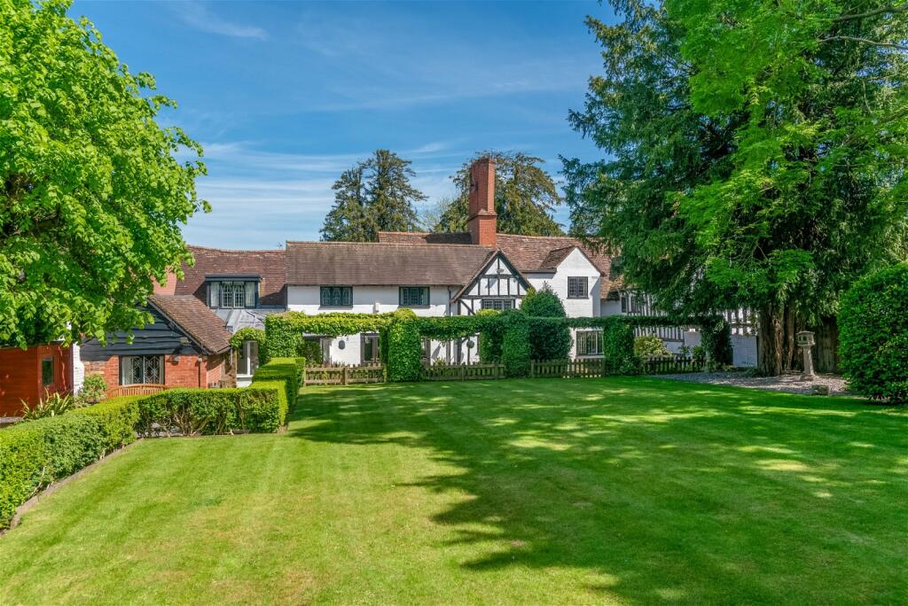 Additional image 21 of High Street, Henley-in-Arden, B95 5BN