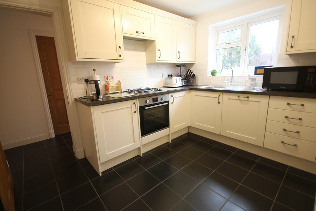 Additional image 7 of Stonebow Avenue, Hillfield